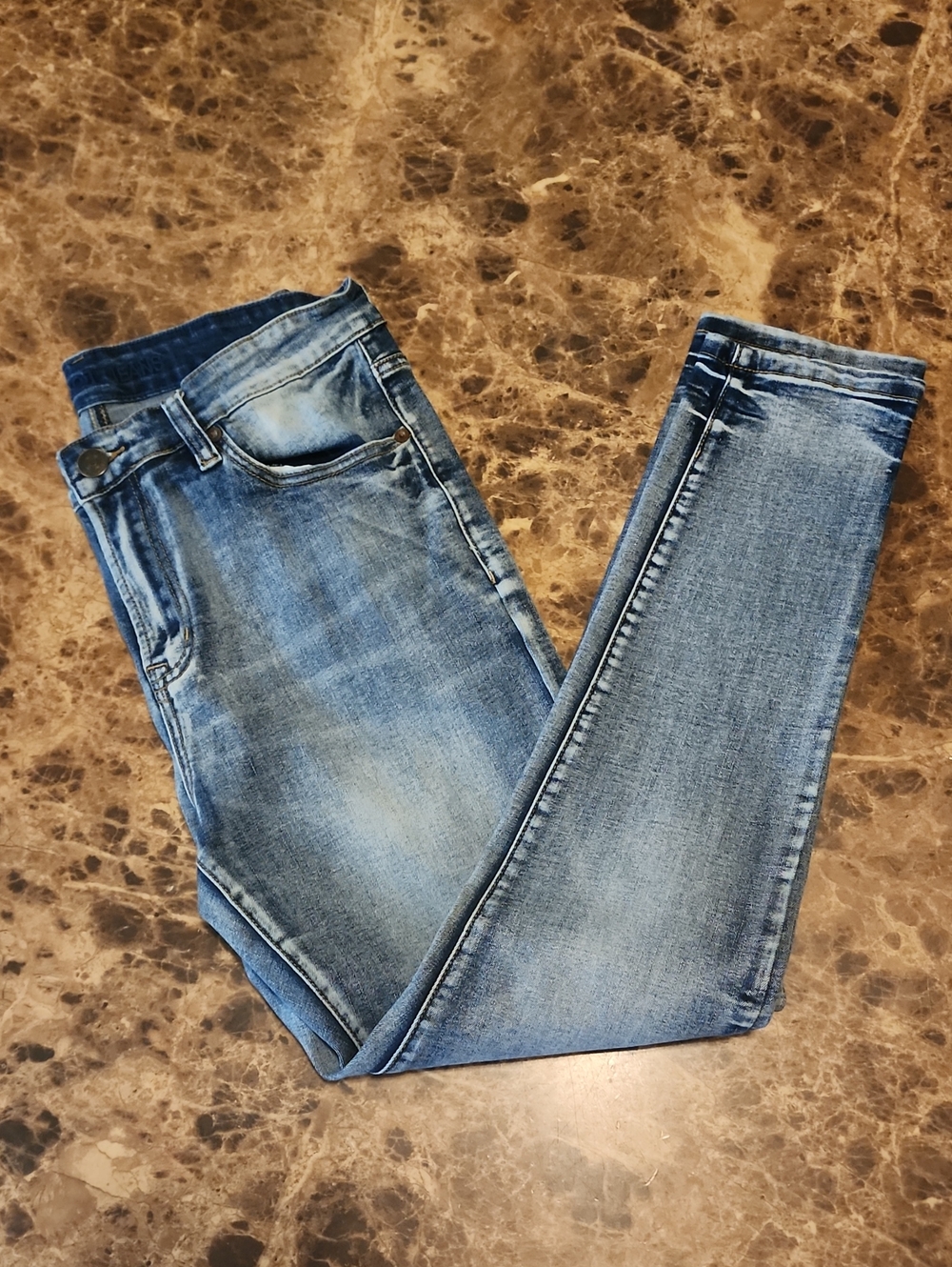 Rue21 Men's Skinny Jeans in Light Blue Wash